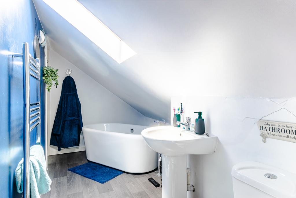 Bathroom1