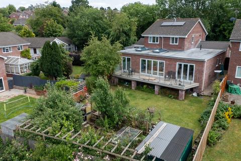 5 bedroom detached house for sale, Lancaster Way, Monmouth, NP25