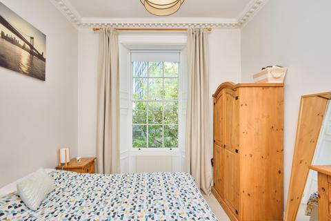 2 bedroom flat for sale, Park Place, Clifton