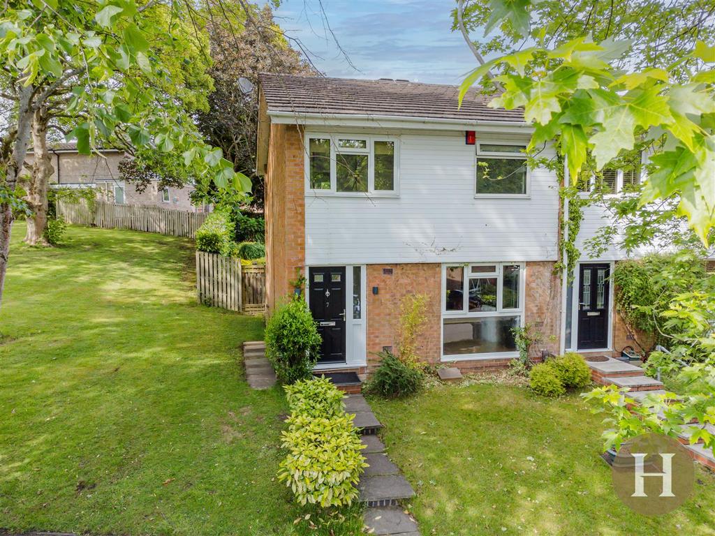 Hadleigh Estate Agents-32.jpg