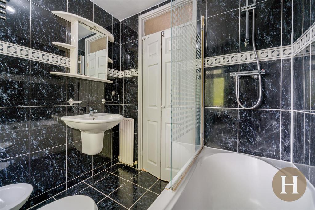 Hadleigh Estate Agents-15.jpg