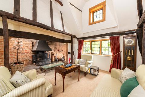 5 bedroom detached house for sale, Blunham Road, Moggerhanger, Bedfordshire, MK44