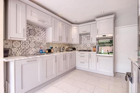 undefined, Mayhurst Close, Hollywood, B47