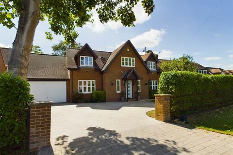 4 bedroom detached house for sale, Buckland