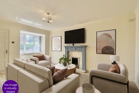 3 bedroom detached house for sale, Farmleigh Drive, Crewe, CW1