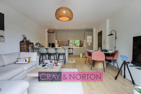 3 bedroom apartment to rent, Croham Valley Road, South Croydon, CR2