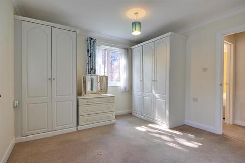 2 bedroom house for sale, Applegarth Mews, Crescent Street, Cottingham