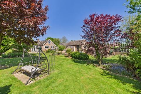 4 bedroom detached bungalow for sale, Rectory Road, Tivetshall St Mary