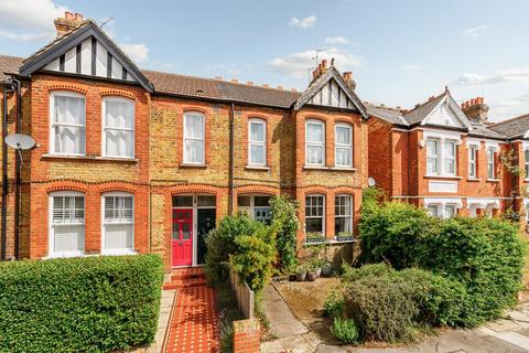 38 Lawrence Road, London, W5 4XH