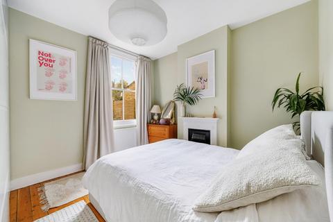 38 Lawrence Road, London, W5 4XH