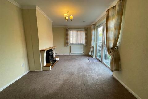 2 bedroom semi-detached house for sale, Marshall Court, Newark