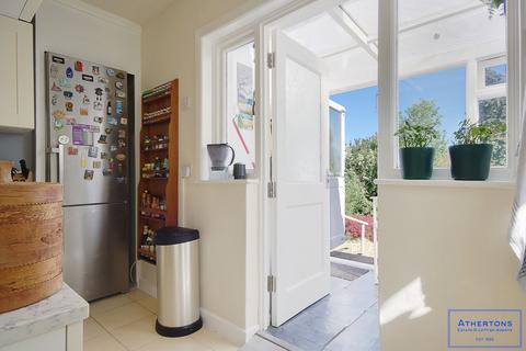 72 Library Road, Poole, BH12 2BQ