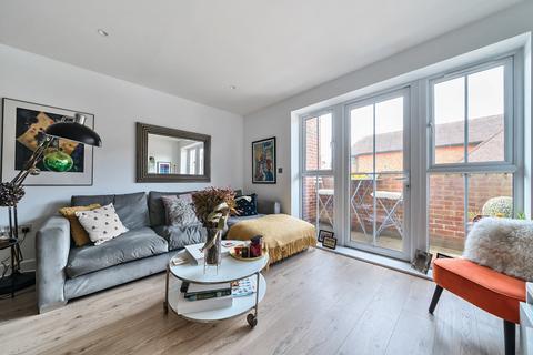 1, Edison House Flambard Way, Godalming, GU7 1FF