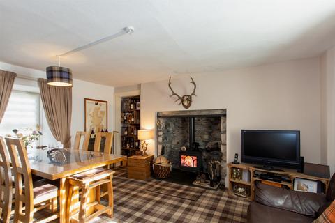 3 bedroom terraced house for sale, 38 The Square, Grantown on Spey
