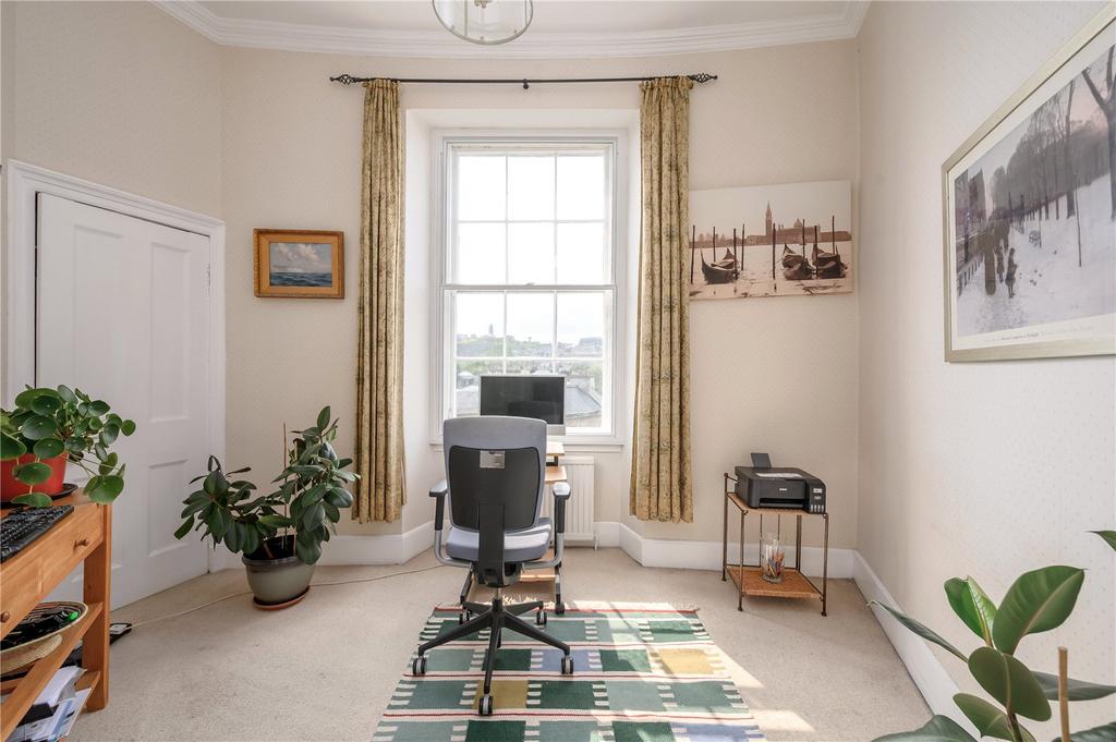 Bellevue Terrace 18