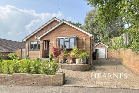 2 bedroom bungalow for sale, Winston Gardens, Branksome, Poole, BH12
