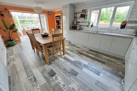 2 bedroom bungalow for sale, Winston Gardens, Branksome, Poole, BH12