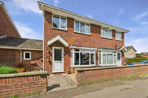13 Becker Road, Colchester, CO3 9XR