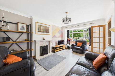 13 Becker Road, Colchester, CO3 9XR