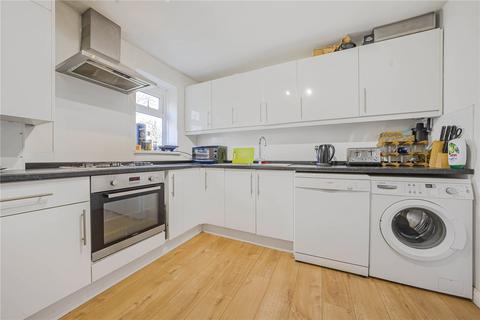 undefined, Farnham Gardens, London, SW20