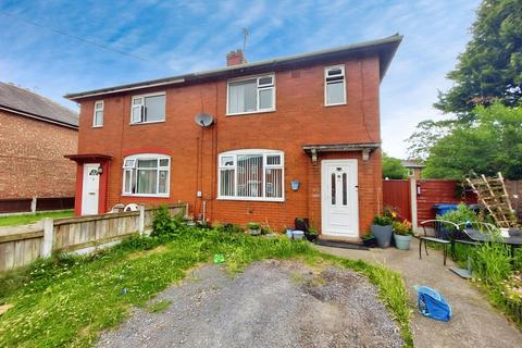 3 bedroom semi-detached house for sale, Oakmere Avenue, Eccles, M30