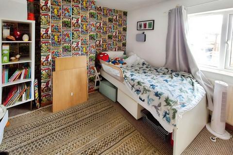 3 bedroom semi-detached house for sale, Oakmere Avenue, Eccles, M30
