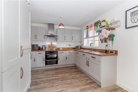 2 Fairfax Way, Rushwick, Worcester, WR2 5TZ