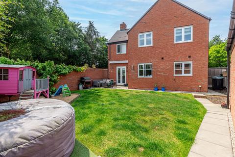 2 Fairfax Way, Rushwick, Worcester, WR2 5TZ