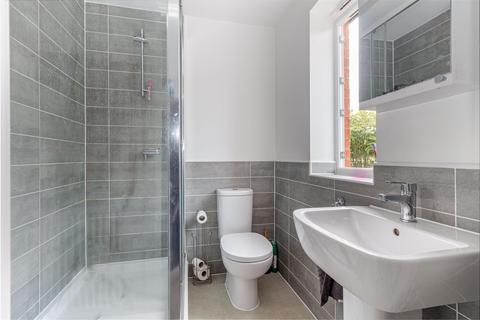 2 Fairfax Way, Rushwick, Worcester, WR2 5TZ