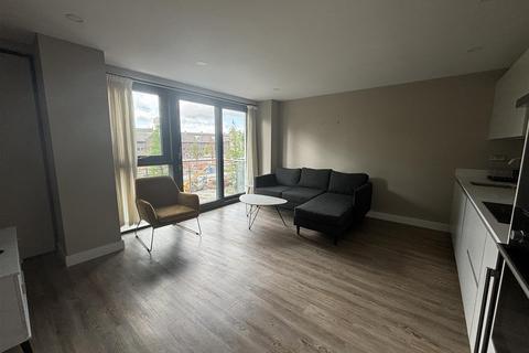 1 bedroom apartment to rent, 2nd Floor, The Glass House, 75 Queens Dock, Hull