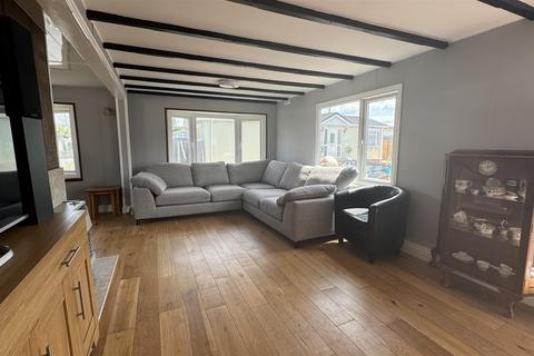 undefined, Leigh Square, Windsor