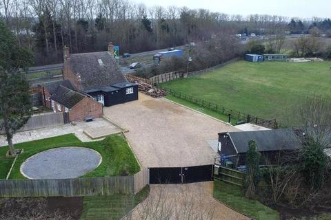 4 bedroom equestrian property for sale, Great North Road, Southoe, St. Neots, Cambridgeshire, PE19