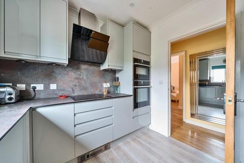 2 bedroom apartment for sale, The Lakes, Larkfield, Aylesford