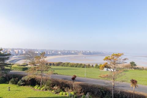 2 bedroom flat for sale, Rowena Road, Westgate-On-Sea, CT8