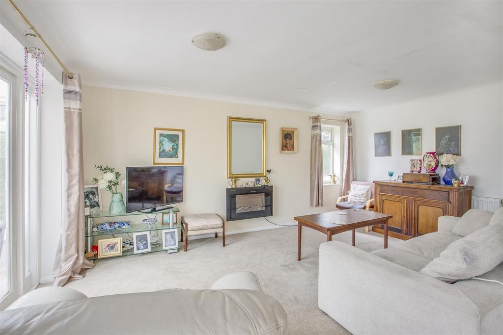 2 Mayflower Close, HP17 8 QH-10.jpg