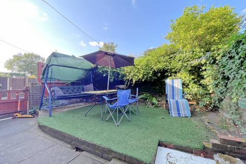 undefined, New Zealand Avenue, Walton-on-Thames, KT12