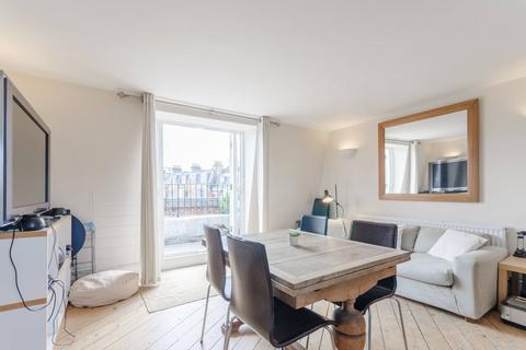 2 bedroom flat to rent, Cross Street, Islington, London, N1