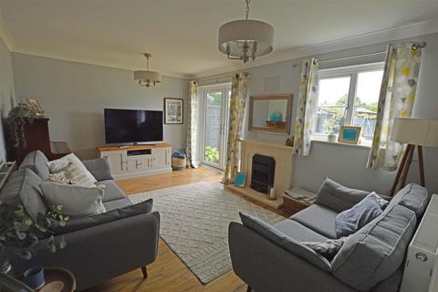 31 Foreman Way, Crowland, Peterborough, PE6 0DJ