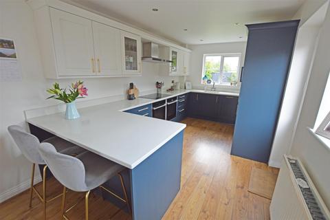 31 Foreman Way, Crowland, Peterborough, PE6 0DJ