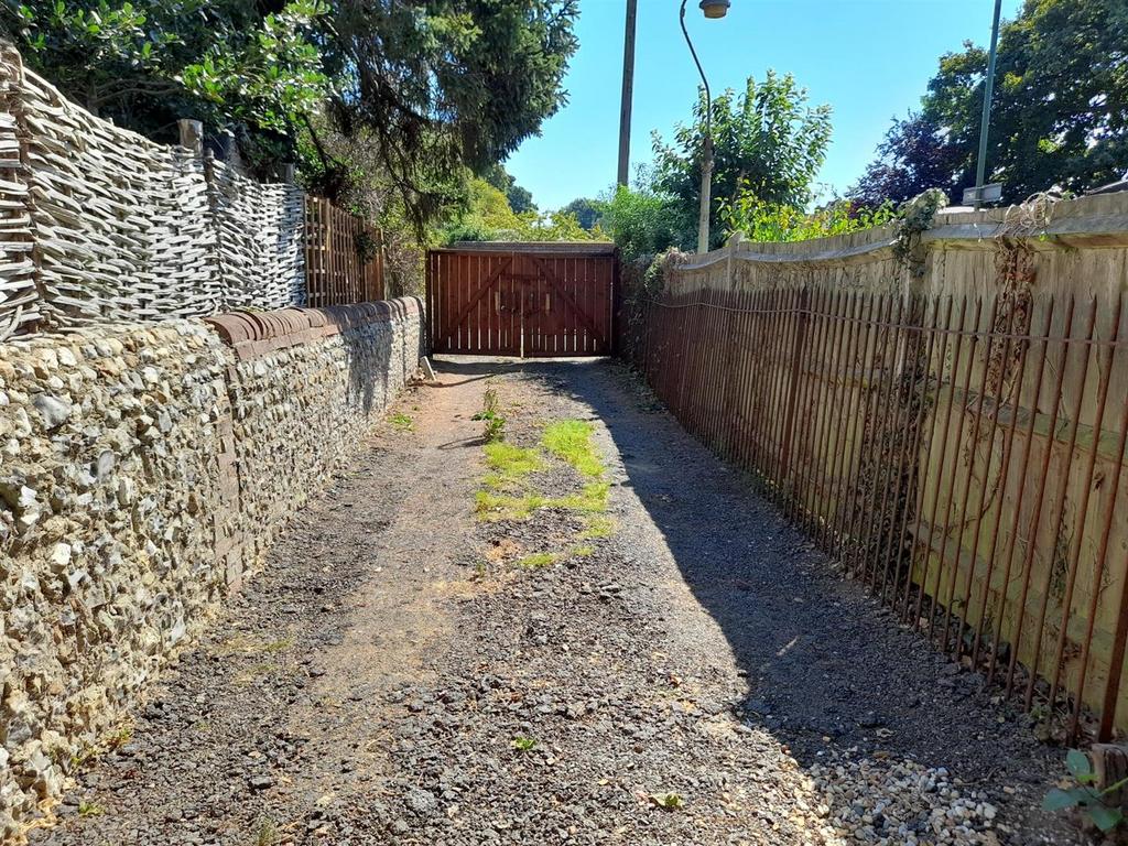 Driveway.jpg