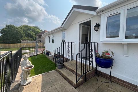 2 bedroom park home for sale, Cauldron Barn Road, Swanage BH19