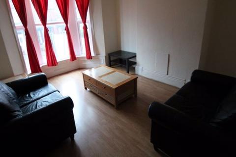 5 bedroom house to rent, Cardigan Road, Leeds LS6