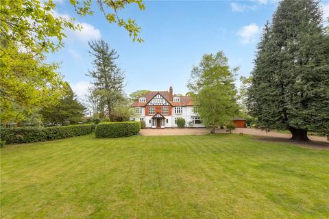 undefined, Lyne Crossing Road, Lyne, Surrey, KT16
