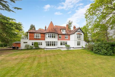 undefined, Lyne Crossing Road, Lyne, Surrey, KT16