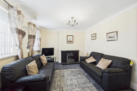3 bedroom house for sale, Tower Street, Flamborough, YO15 1PD