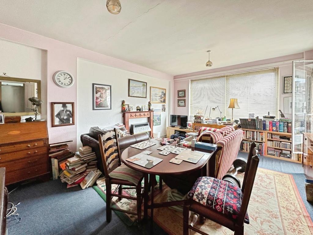 Living Room.png