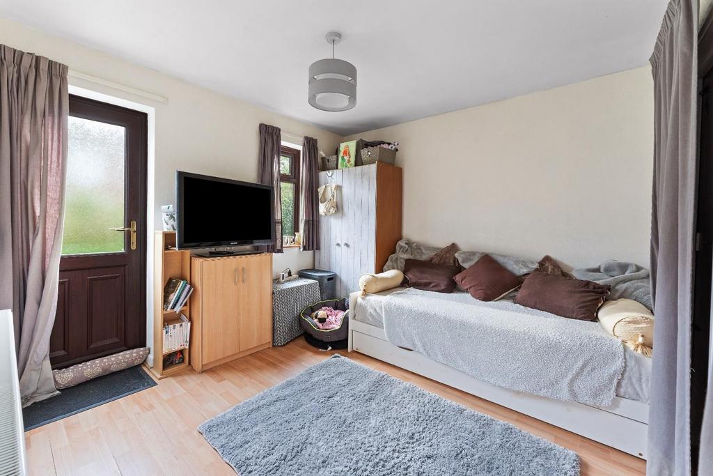 4 St Andrews Close, Congresbury BS49 5 DZ-41.jpg