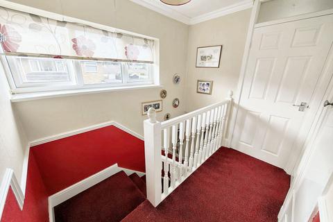 10 Cadby Close, Trowbridge, BA14 7DS