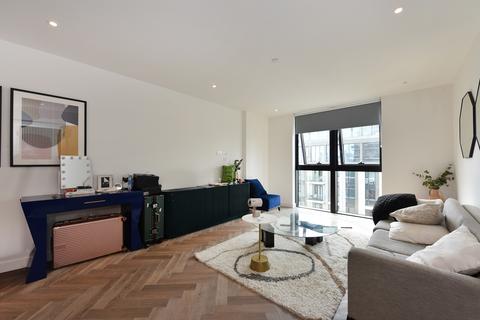 1 bedroom flat for sale, 23 Gauging Square, London E1W