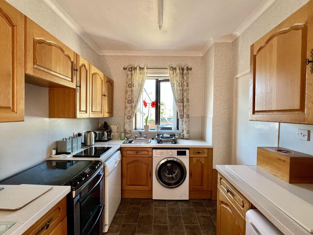 31 Braeside, New Galloway, Castle Douglas, DG7 3 RU